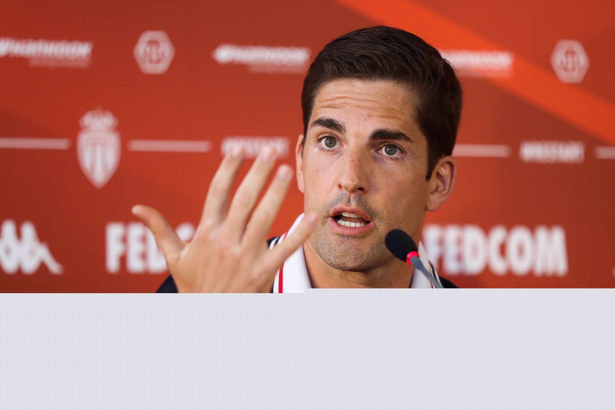 高速候车双托轮组